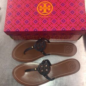 Tory Burch Gabriel flat thong